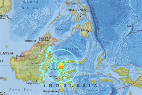 Tsunami Hits Indonesian City After Powerful Quake Abs Cbn News