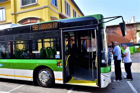 Urbanfile Milano Trasportoi Arrivano I Nuovi Bus Ecologici