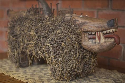 Aug 04, 2017 · 1764 a dark cloud cloaks the contemporary zambian art scene with the death of flinto chandia who was found dead at his avondale home in lusaka on thursday. Art — Chaminuka Luxury Lodge