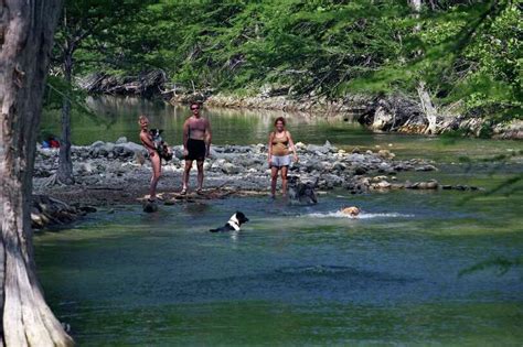 Water Guide Bandera City Park On The Medina River Is Only One