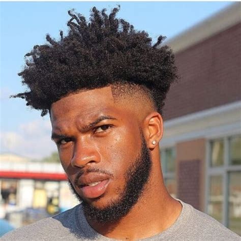 We find the coolest fade haircuts men list with awesome hairstyles, modern look, the cool haircut on the side part of your head. 50 Short Haircuts for Black Men for a Fresh and Tight Style | MenHairstylist.com