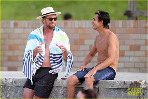 Photo Simon Baker At The Beach With Son Claude Baker 45 Photo 4634080 Just Jared