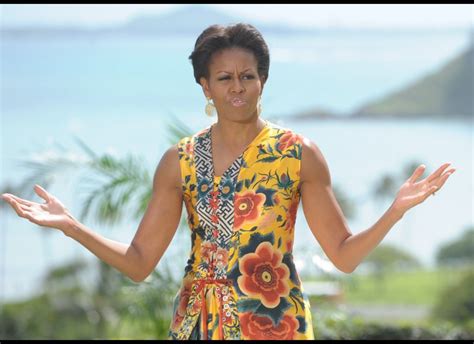Michelle Obama Wows In Tropical Dress At Apec Luncheon In Hawaii Photos Video Huffpost Life