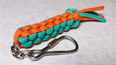 Use a scrap piece of paracord to weave 3 inches of a project. Paracord Knots for Fobs - What is your preference? | BudgetLightForum.com