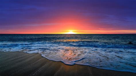 Beach At Sunset Sea Waves Horizon Sky Scnery 4k Phone Uhd Wallpaper