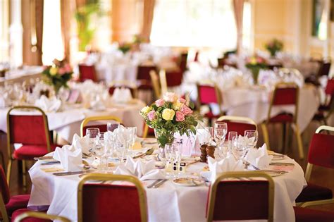 Guest Post: Stand Out Your Wedding Event With A Professional Planner - Blog