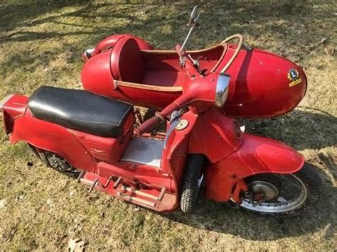 Rare Italian 1960 Moto Guzzi Galletto Moto Guzzi Scooter Barn Finds