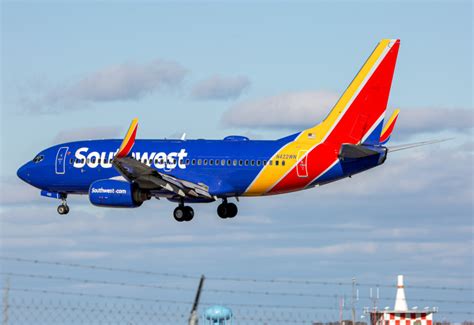N422wn Southwest Airlines Boeing 737 700 By Adam Jackson