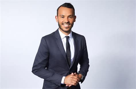Journaliste football à rmc et bfm tv. RMC mise sur Mohamed Bouhafsi - Le Parisien