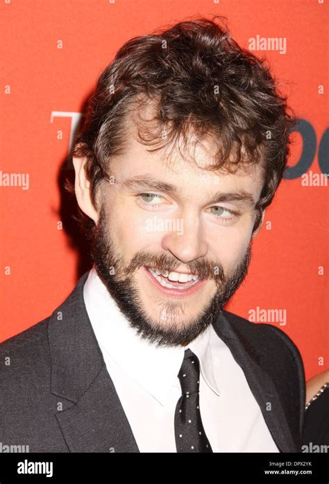 May 05 2009 New York New York Usa Actor Hugh Dancy Attends The