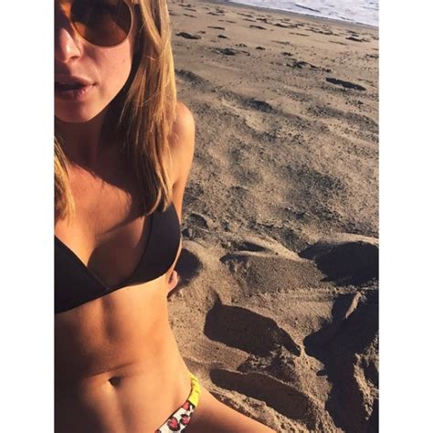 31 Pictures Of YouTube Personality Hannah Cranston Peanut Chuck