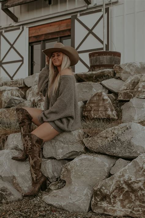 Pin By Lanna Grace On Fits In 2022 Cute Country Outfits Country Western Outfits Really Cute