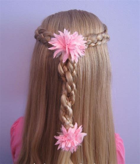25 Cute Hairstyles With Tutorials For Your Daughter