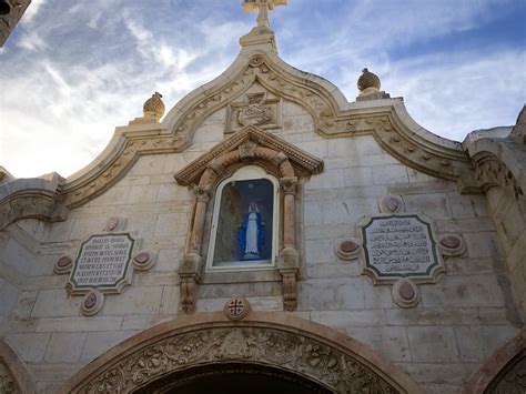 Gruta De La Leche Y Basílica De La Natividad Belén