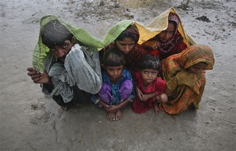 Relief For Flood Displaced Families In Pakistan Globalgiving