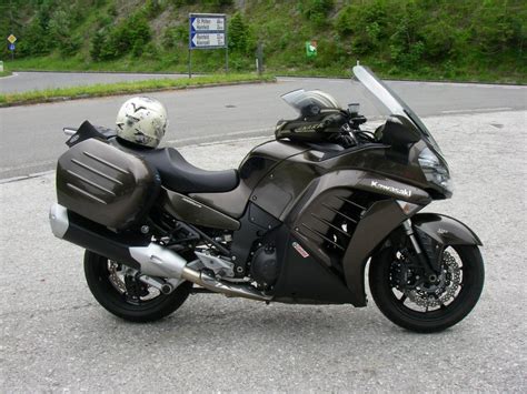 2010 Kawasaki 1400 Gtr Motozombdrivecom