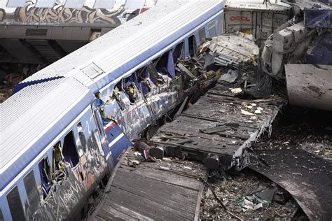 Greece Train Crash Death Toll Keeps Rising Ap News