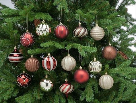 30 Best And Beautiful Bauble Christmas Tree Decorations Ornaments 2018