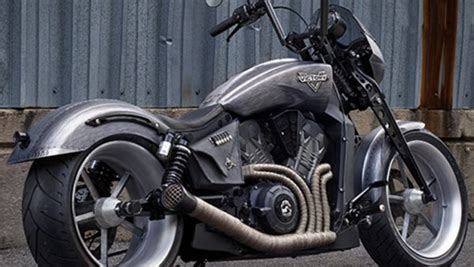 Designed by victory's lead industrial designer, michael song, the bike features some great body work with a plethora of touring amenitie. Vote For Victory Motorcycles' 'Operation Octane' and Win A ...