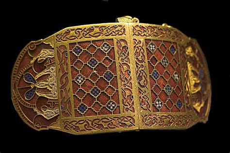 Sutton Hoo Ship Burial Treasures Dailyart Magazine Art History Stories