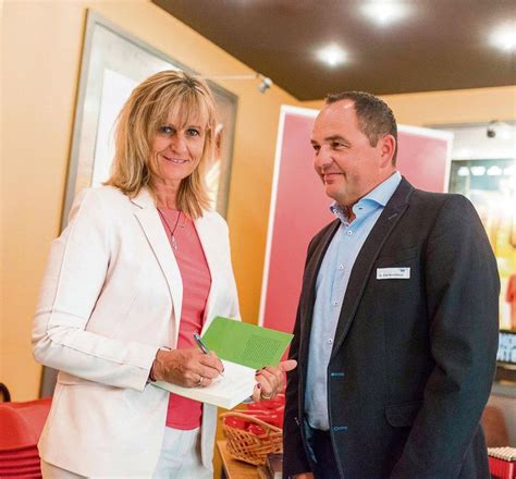 Auch wenn die belastung durch die pflege fast unerträglich zu werden droht? Hof: Mutter, wann stirbst du endlich? - Hof - Frankenpost