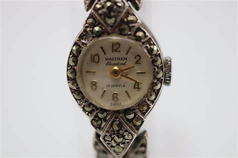 Lot Vintage C 1960 Ladies Waltham Wrist Watch Marcasite 17j Swiss