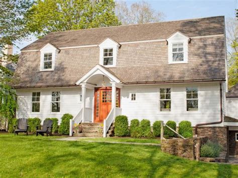 These 15 Colonial Style Homes Will Have You Feeling Warm ...