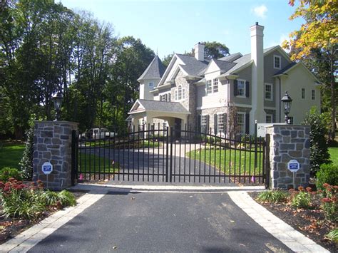 Driveway Gates Lancaster And Chester Pa Estate Gate Installation Company