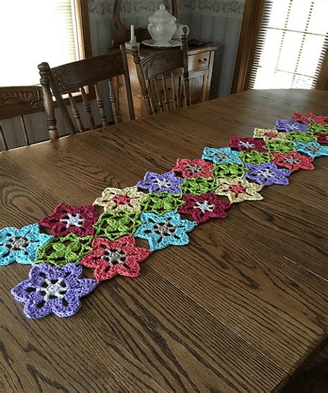 Flower Crochet Table Runner Pattern Crochet News