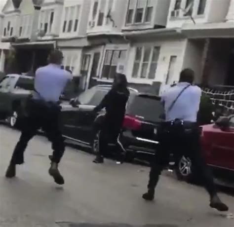 Walter Wallace Jr Video Shows Moment Philadelphia Cops Fatally Shot