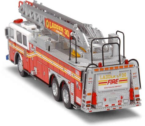 Code 3 Fdny Seagrave Rear Mount Ladder 30 12739