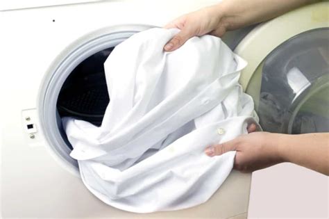 8 Steps To Wash White Clothes Step By Step Guide
