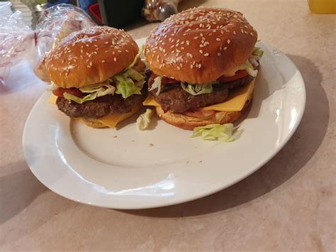 Best Homemade Burger Images On Pholder Food Food Porn And Burgers