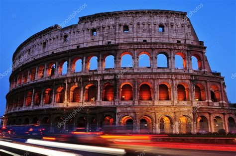 Anfiteatro Flavio O Coliseo En Roma Italia Fotografía De Stock