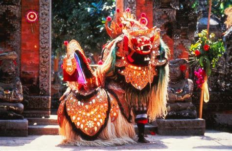 Barong Rangda And Calonarang Asian Traditional Theatre And Dance