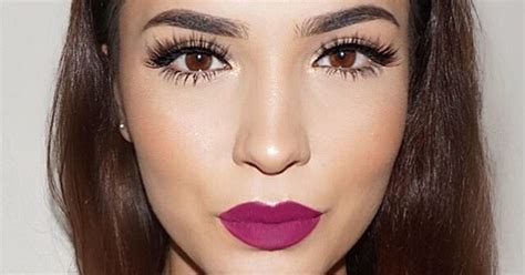 5 Makeup Looks For A Night Out That Dont Involve Red Lipstick Huffpost
