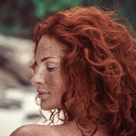 Freckled People Who Ll Hypnotize You With Their Unique Beauty Red Hair Freckles Women With