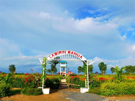 Kawasan kebun teh ini terletak di desa toyomarto kecamatan singosari dan desa wonorejo kecamatan lawang kabupaten malang. Kebun Raya Banua Banjarbaru, Kalimantan Selatan ...