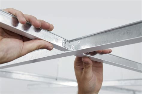 Owa decke preis der effektivste weg der entwicklung ihre eigenschaft suchen contemporary ist upgrade das stück der möbel mit jeder ahreszeit. Montagesystem für Akustikdecken - Bauhandwerk