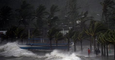 Typhoon Hagupit 1 Million Flee Philippines Super Storm One Year On