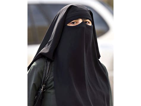 Dabei sieht man burkas in marokko so gut wie nie. Two Quebec Muslim women accuse Kathleen Wynne of burka ...