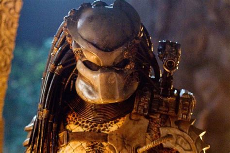 The New Predator Movie Gets A Very Original Title Not Plus A First