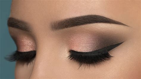 Smokey Eyes Tutorial With Pictures Wavy Haircut