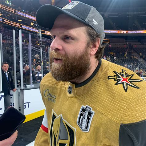 Phil Kessel Absolutely Destroys Toronto Media Stuns Fans After Winning