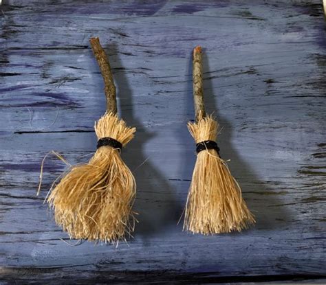 Easy Miniature Broom For Your Halloween Crafts Paper Glitter Glue