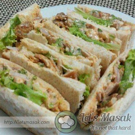 Sandwich ayam, seperti salad ayam, adalah makanan klasik. Sandwich Ayam Mayonis Recipe | LetsMasak