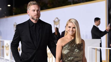 jessica simpson s husband everything to know about eric johnson hollywood life