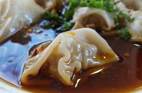 Foodista Zhong Shui Jiao Spicy Sichuan Style Water Boiled Dumplings
