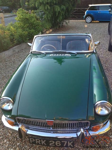 Mgb Roadster 1973 British Racing Green With Wire Wheels Lovely Condition