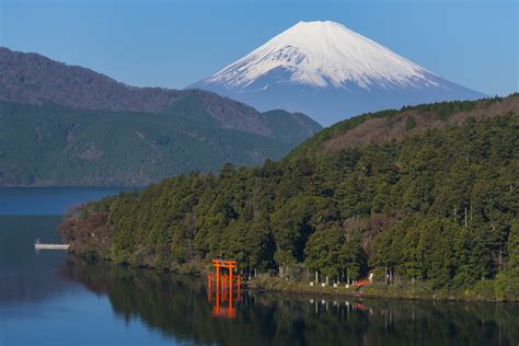Hakone Open Air Museumand Lake Ashi Boat Cruisewith Hakone Shrine